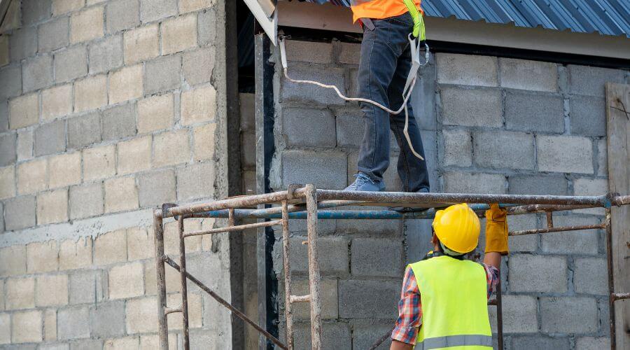 Professional residential roofers in Hettinger, ND